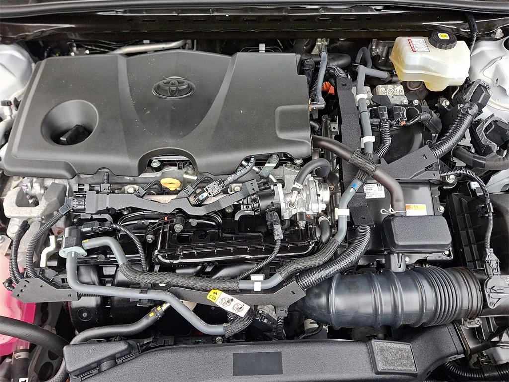 Used 2022 Toyota Camry LE image 28