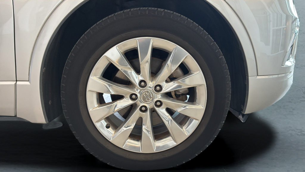Used 2017 Buick Envision Essence FWD image 41