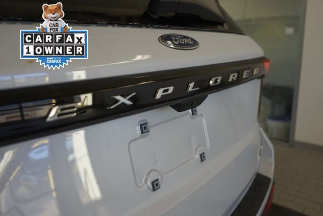 Used 2026 Ford Explorer Active AWD/4WD image 13