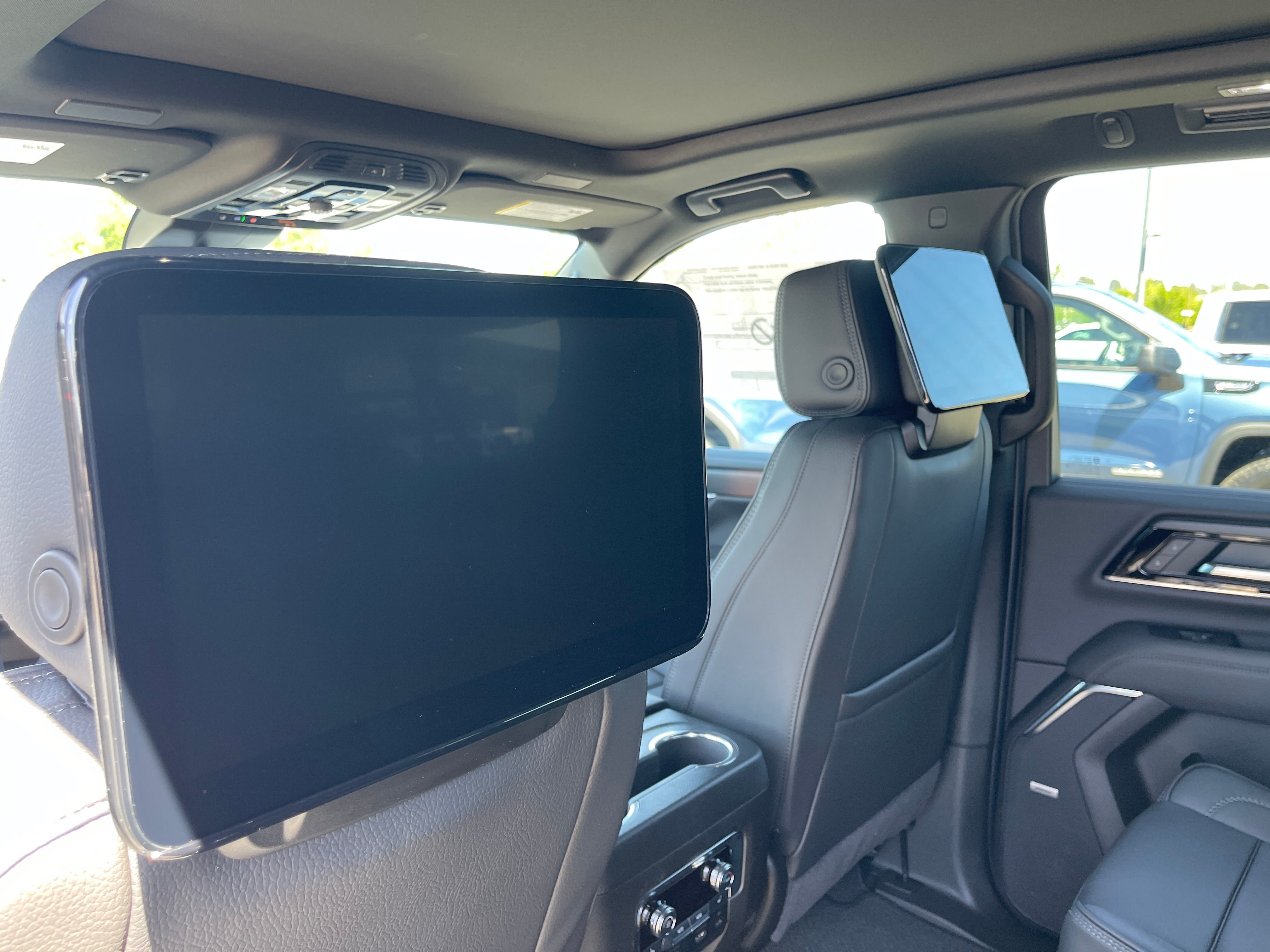 New 2026 GMC Yukon XL Denali AWD/4WD image 22