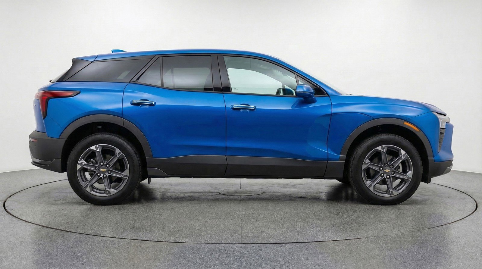 Used 2025 Chevrolet Blazer LT image 11