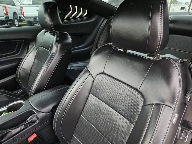 Used 2020 Ford Mustang GT Premium w/ Equipment Group 401A image 23