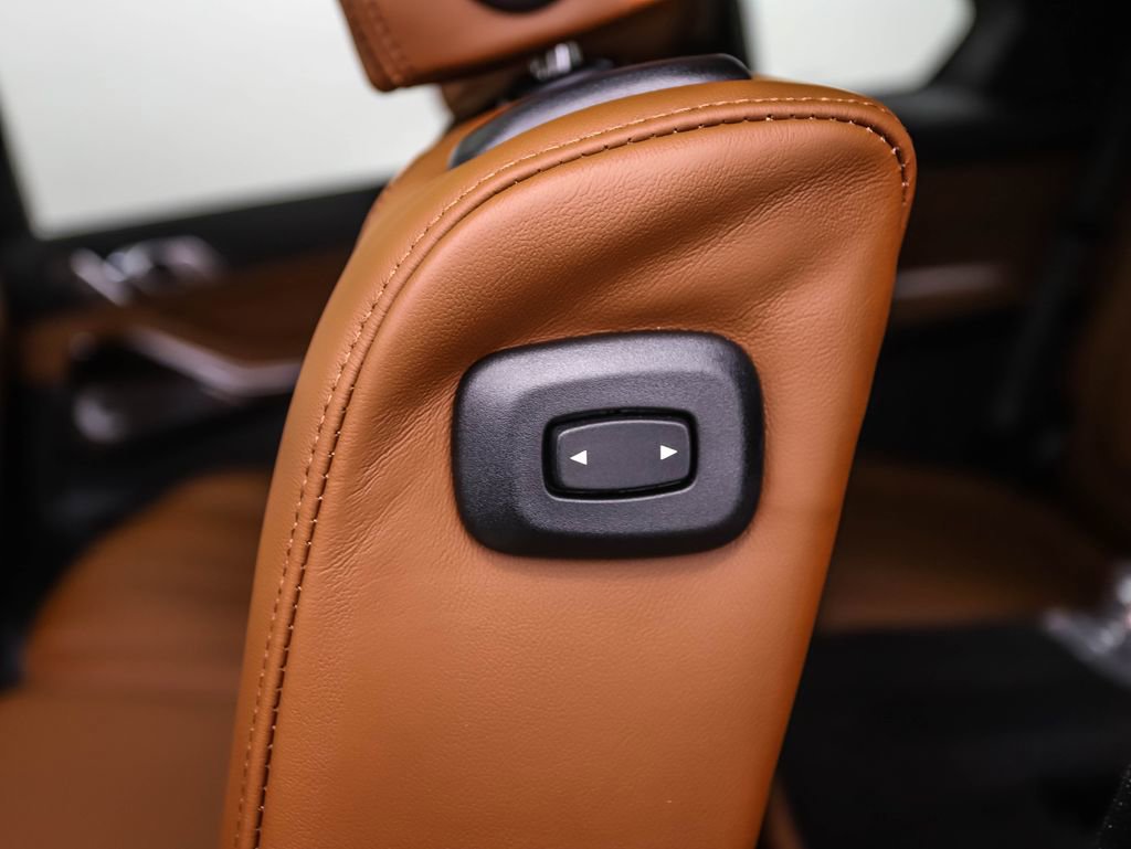 New 2026 BMW X7 M60i image 24