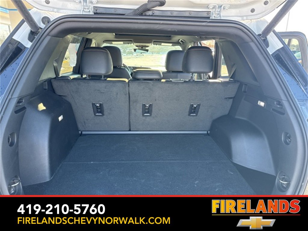 New 2025 Chevrolet Equinox ACTIV w/ Safety and Technology Package image 24