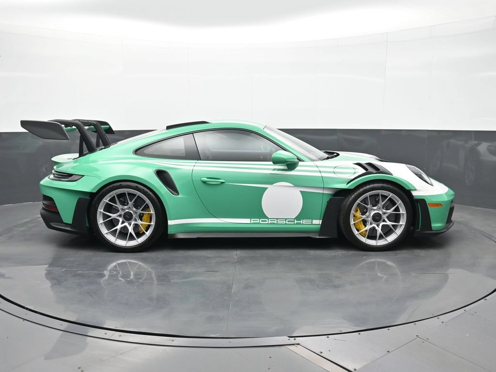 Certified 2025 Porsche 911 GT3 RS RWD image 18