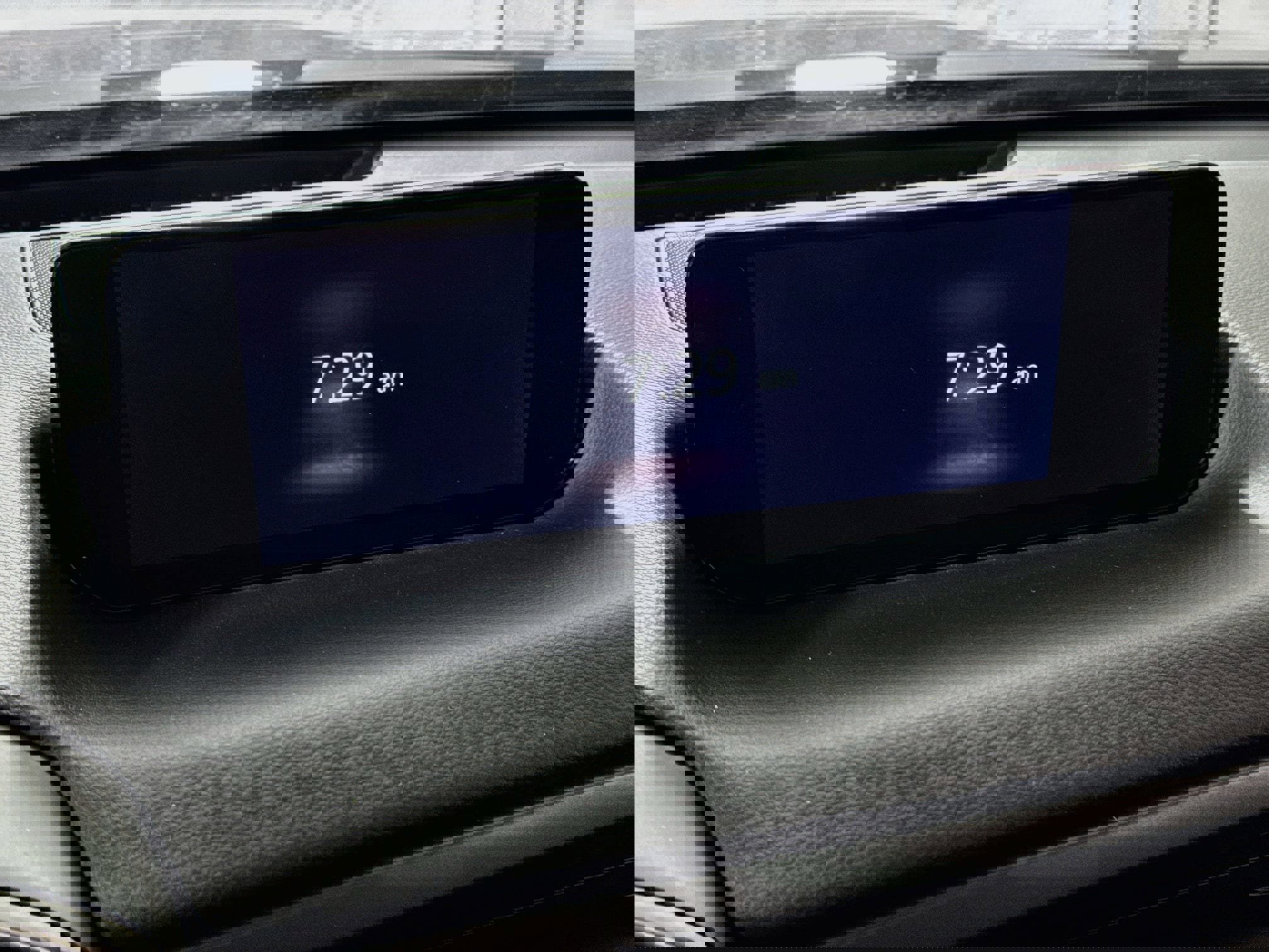 Used 2025 MAZDA CX-50 2.5 Hybrid w/ Premium Plus Pkg image 19