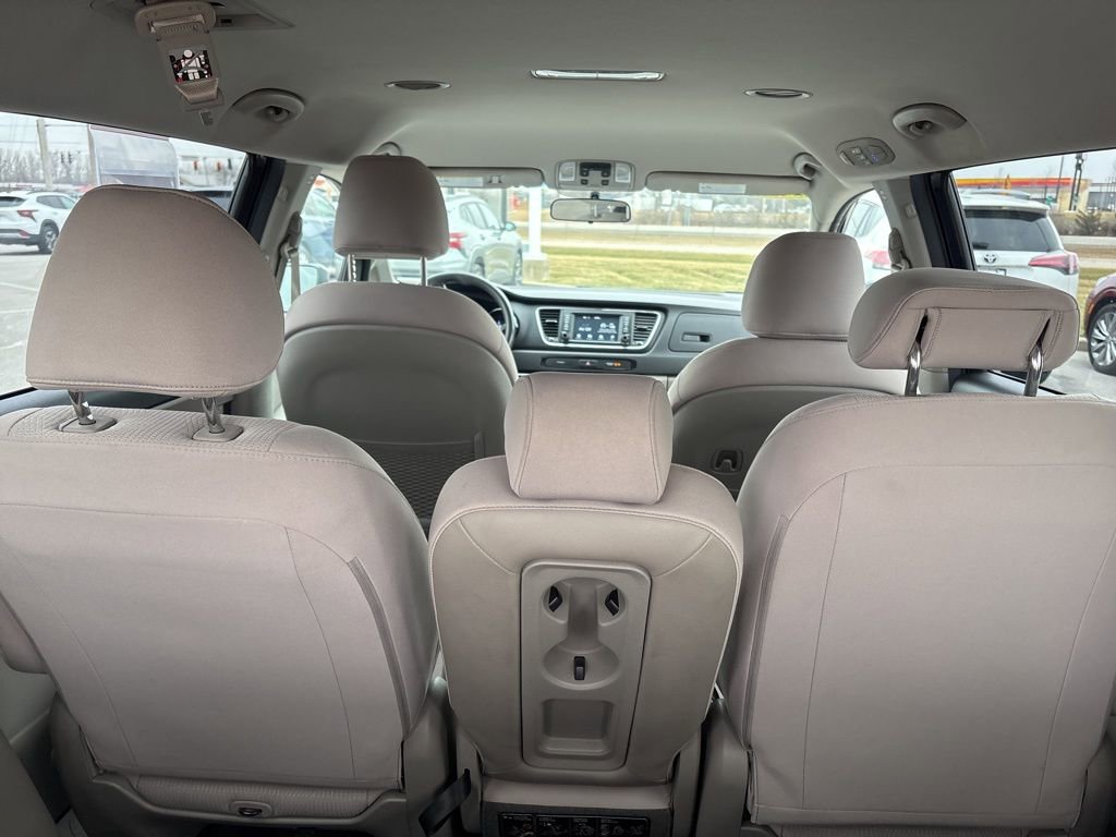 Used 2021 Kia Sedona LX image 13