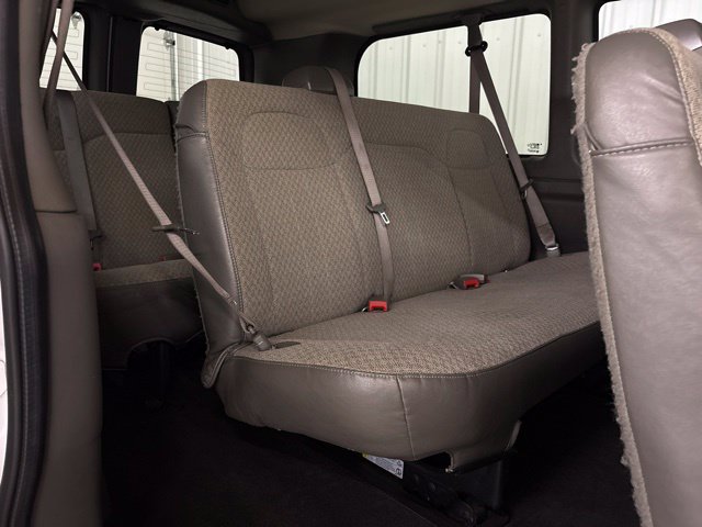 Used 2020 Chevrolet Express 2500 LT RWD image 13