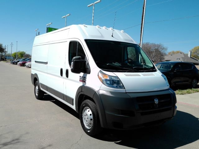 Used 2017 RAM ProMaster 2500 FWD image 4