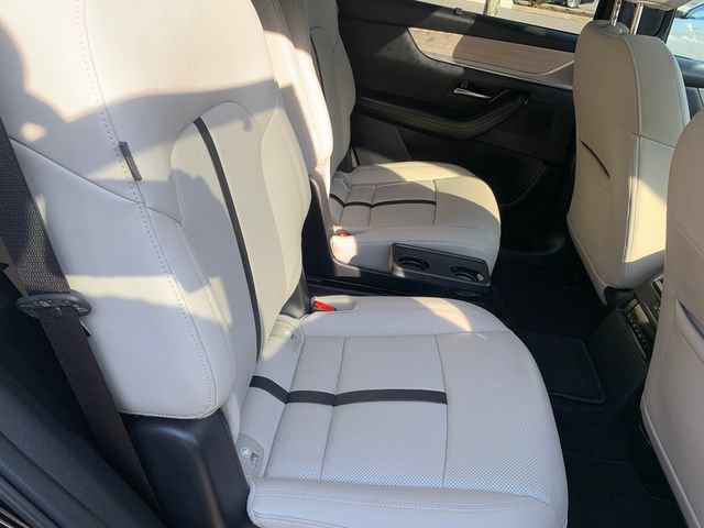 Certified 2024 MAZDA CX-90 3.3 Turbo w/ Preferred Package AWD/4WD image 15