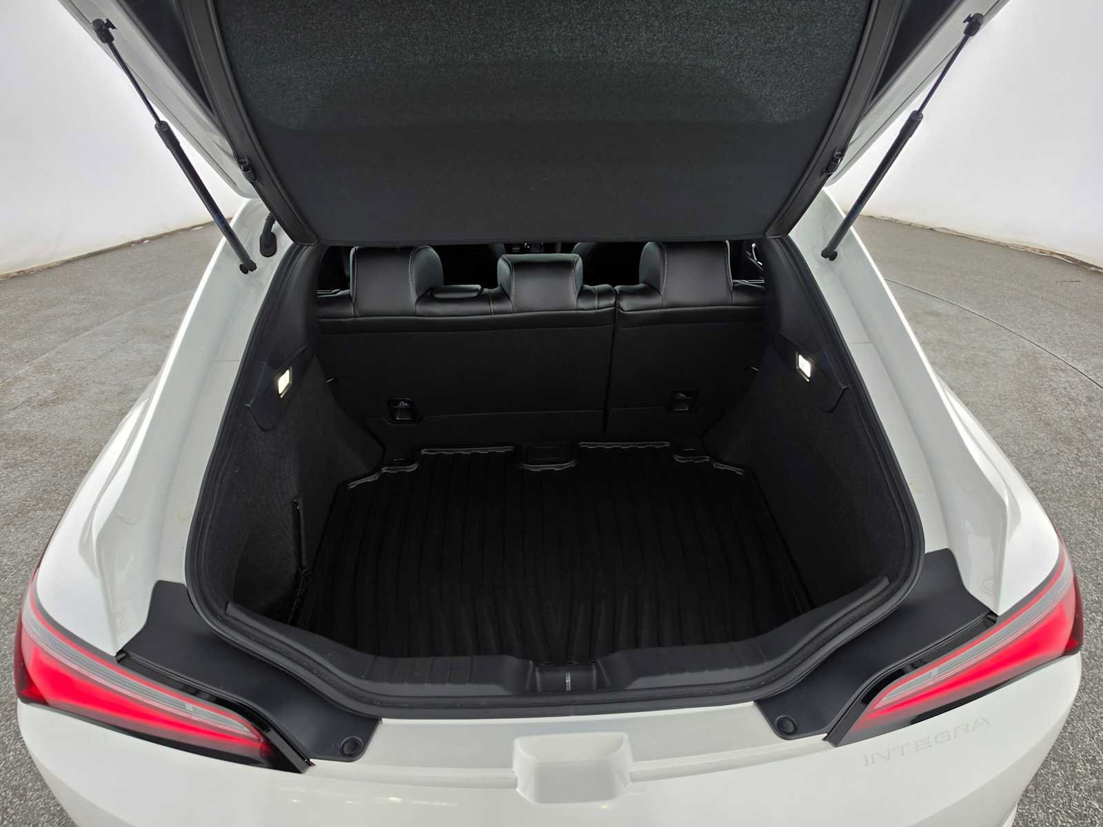Used 2025 Acura Integra A-Spec FWD image 15