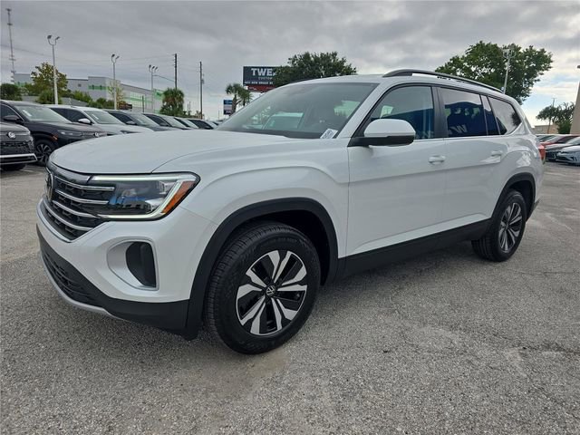 New 2026 Volkswagen Atlas SE image 8