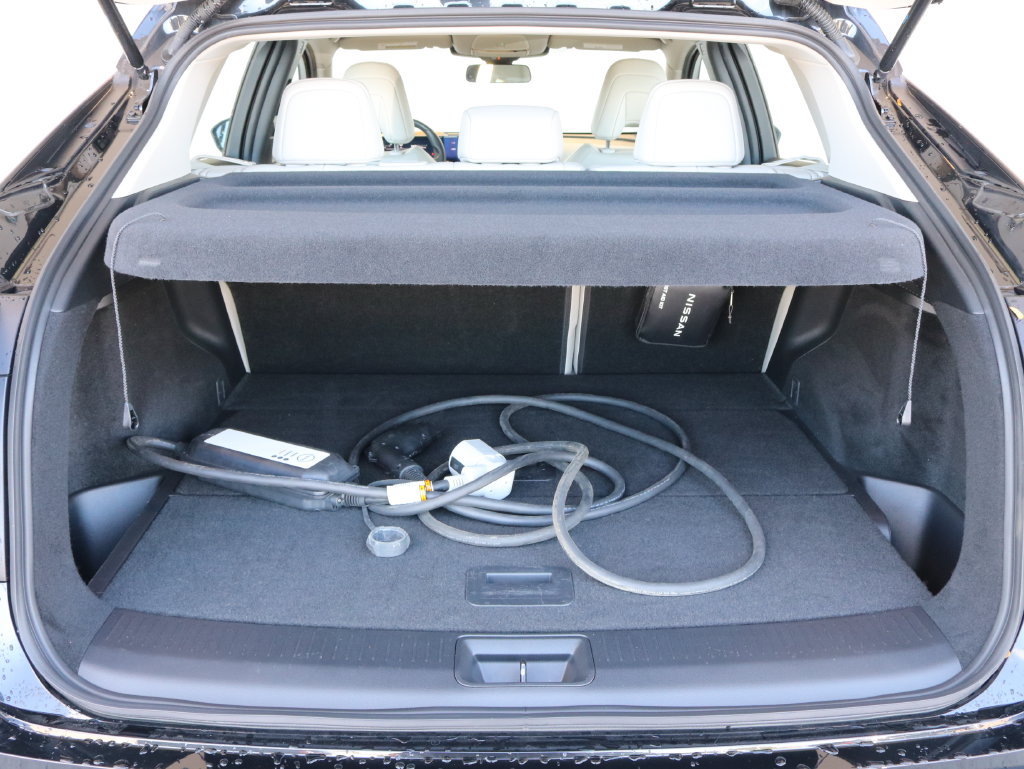 Used 2024 Nissan Ariya AWD image 35