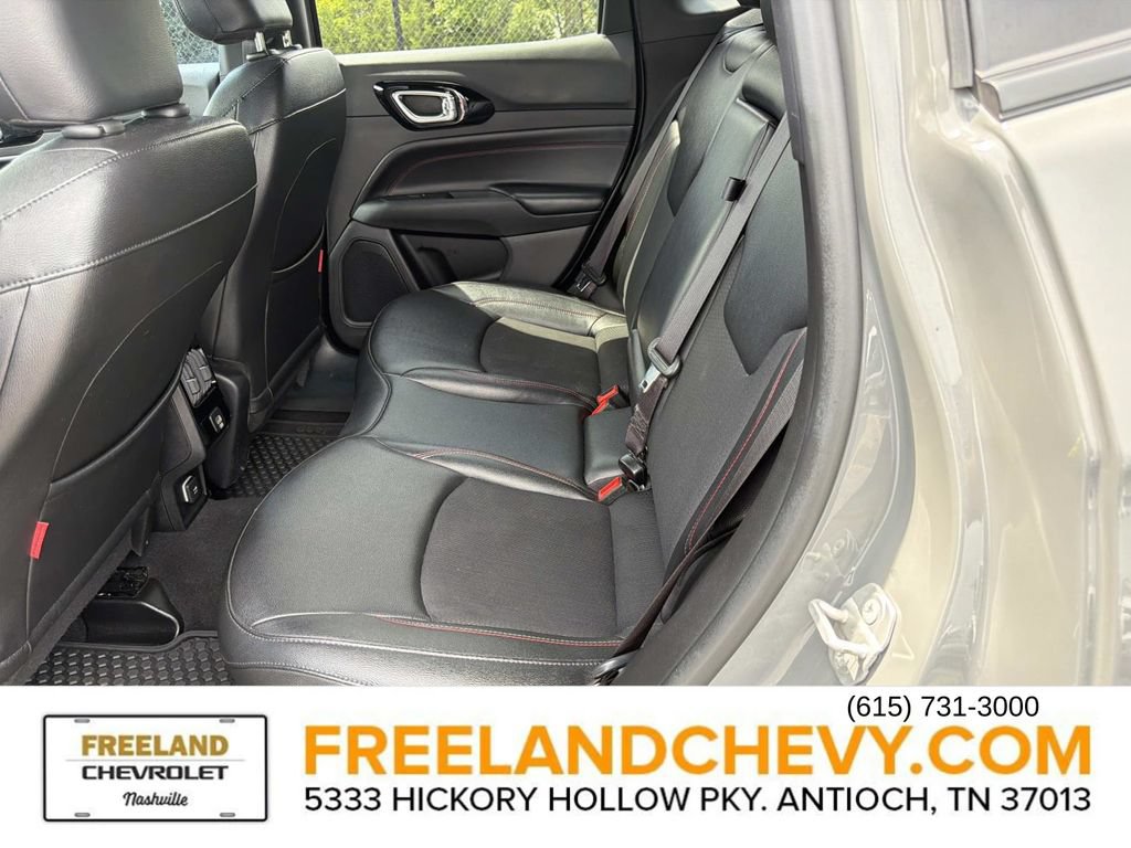 Used 2024 Jeep Compass Trailhawk AWD/4WD image 17
