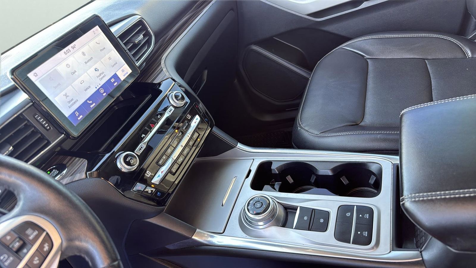 Used 2021 Ford Explorer Limited w/ Hybrid Equipment Group 310A image 21