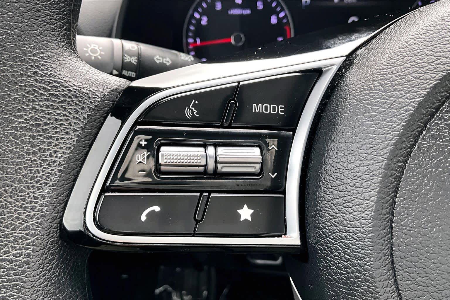 Used 2022 Kia Forte LXS image 22
