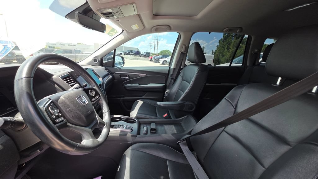 Used 2021 Honda Pilot Special Edition image 11
