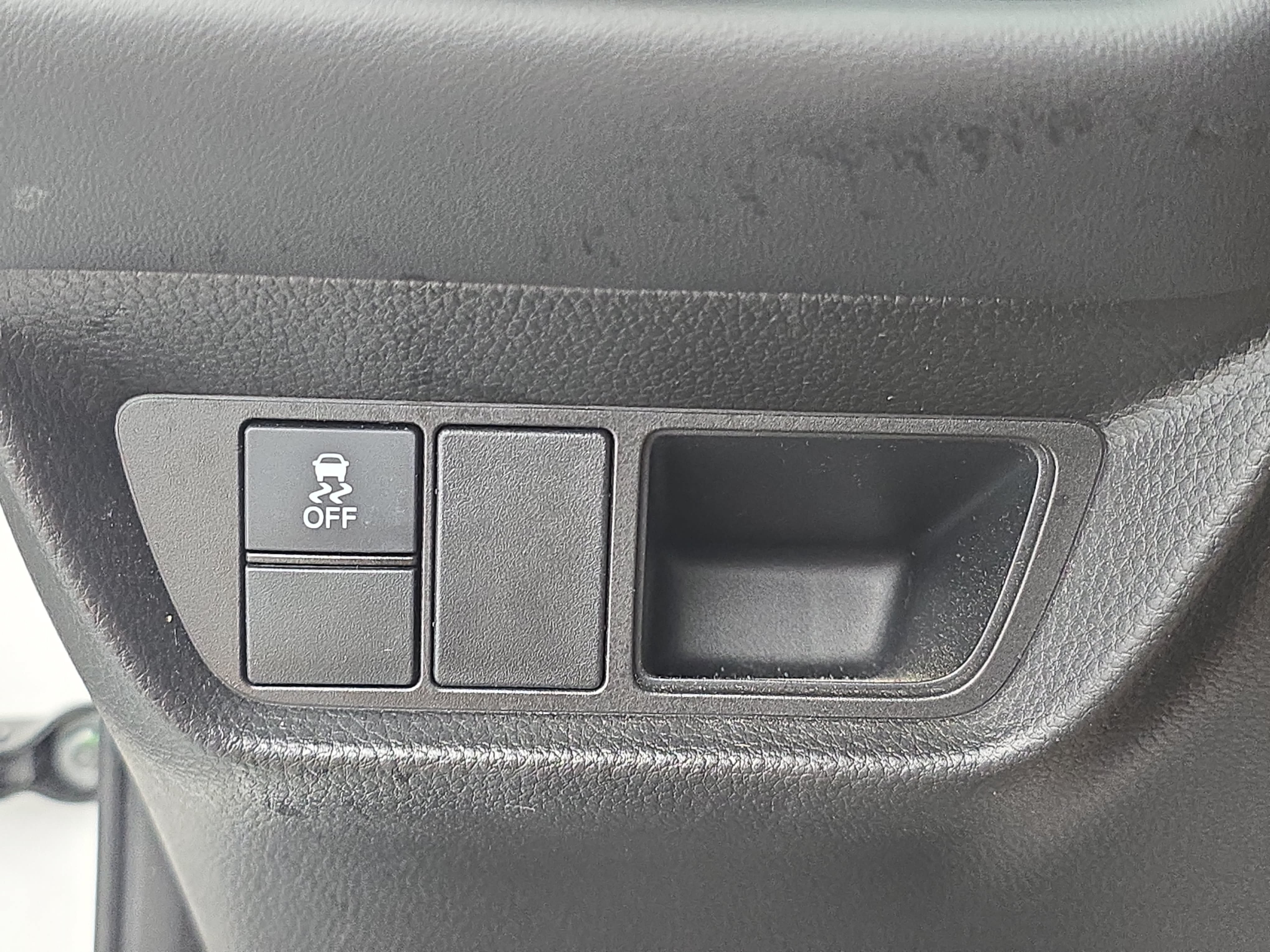 Used 2024 Honda HR-V LX image 25