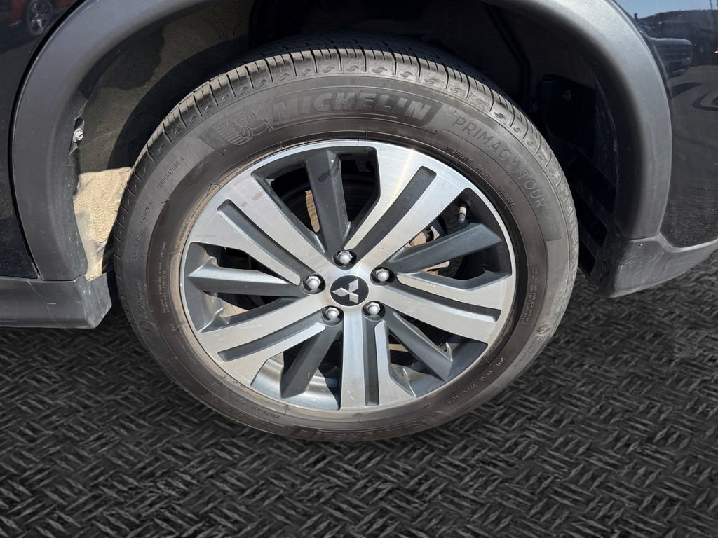 Used 2024 Mitsubishi Outlander Sport SE AWD/4WD image 11