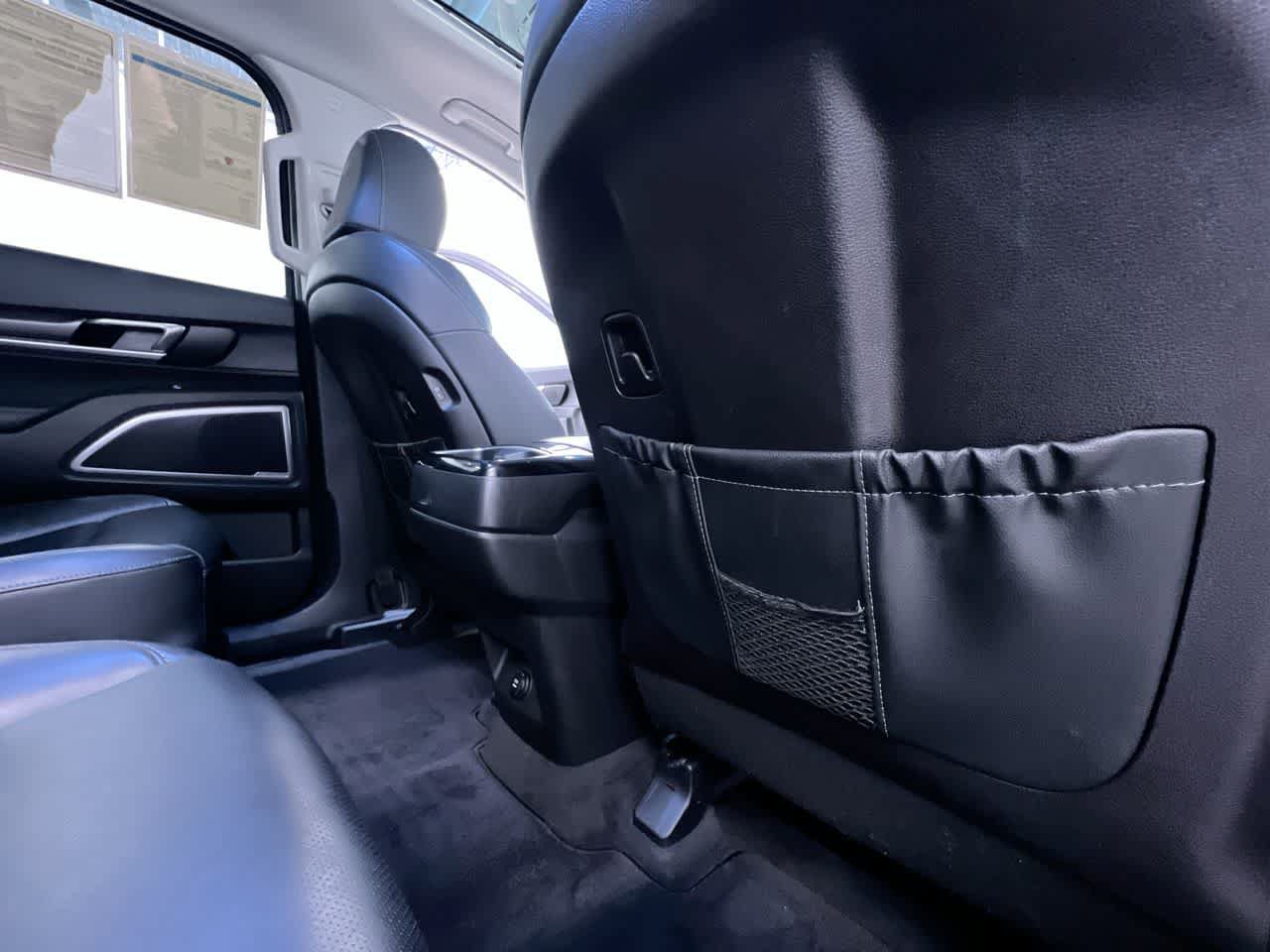 Used 2025 Kia Telluride S FWD image 43