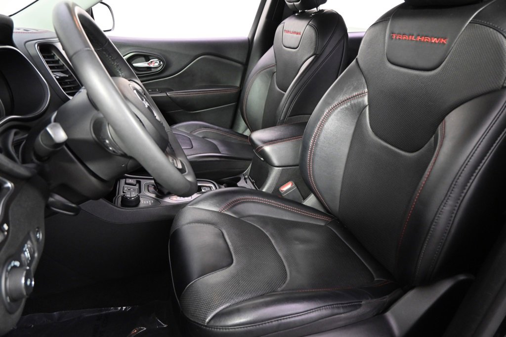 Used 2022 Jeep Cherokee Trailhawk w/ Sound & Nav Group image 12