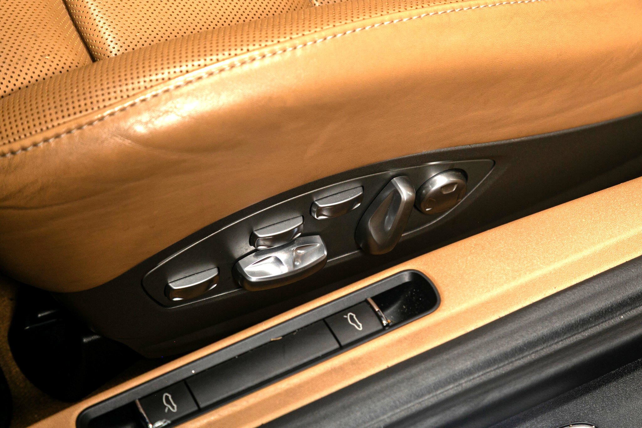 Used 2015 Porsche 911 Carrera S image 22