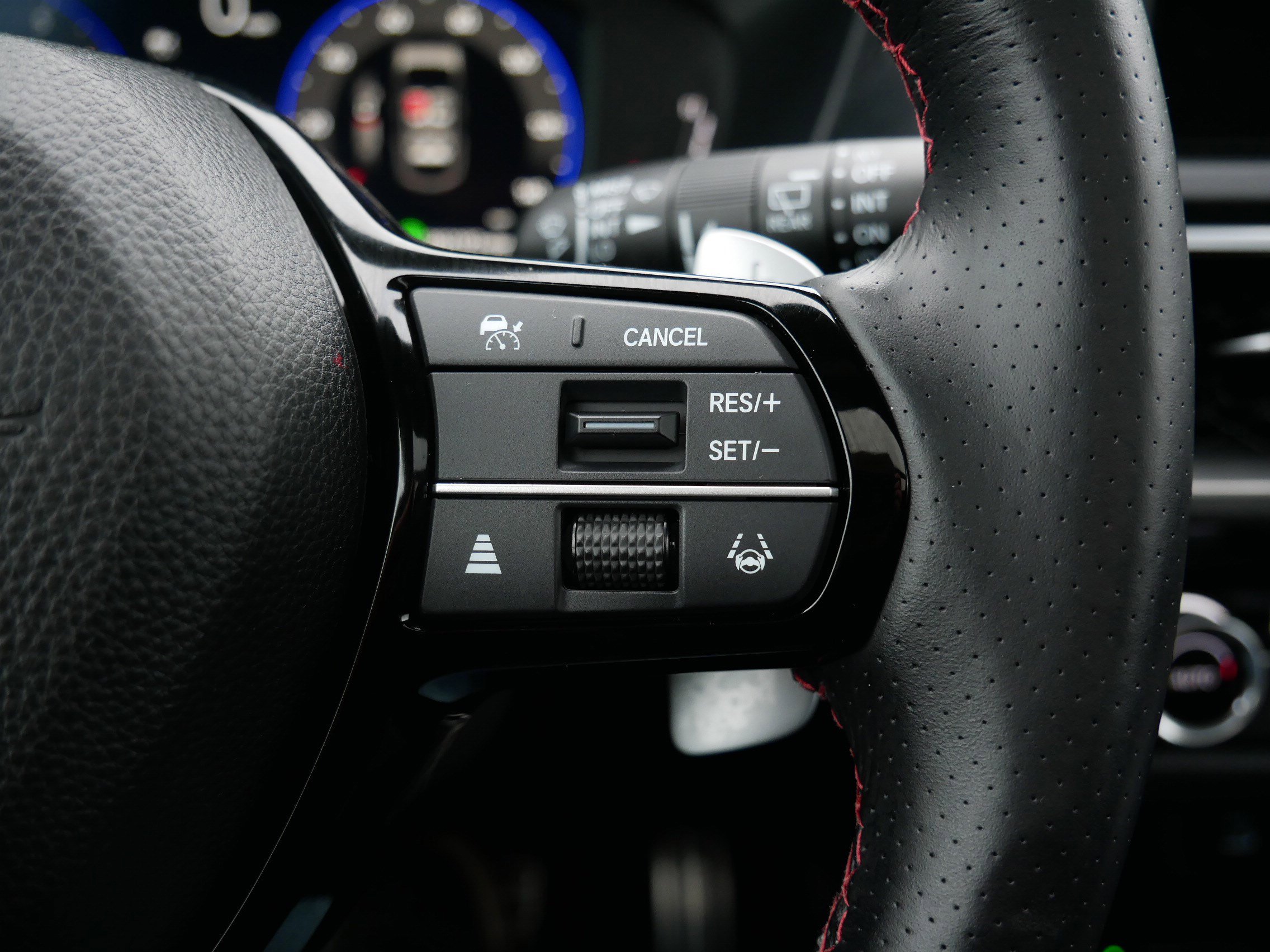 Used 2025 Acura ADX A-Spec image 29