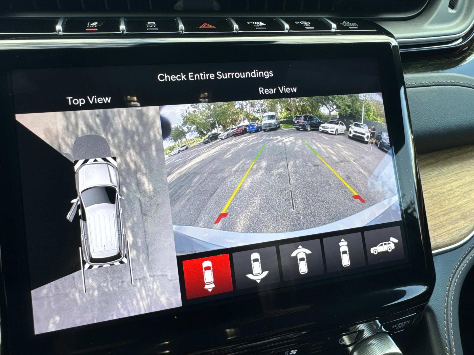 Used 2023 Jeep Grand Cherokee L Summit image 24