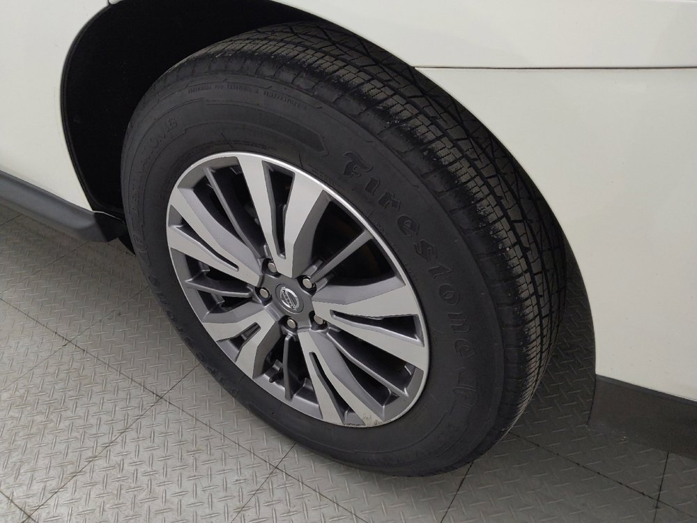 Used 2020 Nissan Pathfinder SL image 31