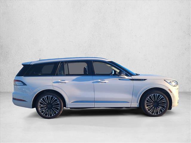 Used 2024 Lincoln Aviator Black Label image 4