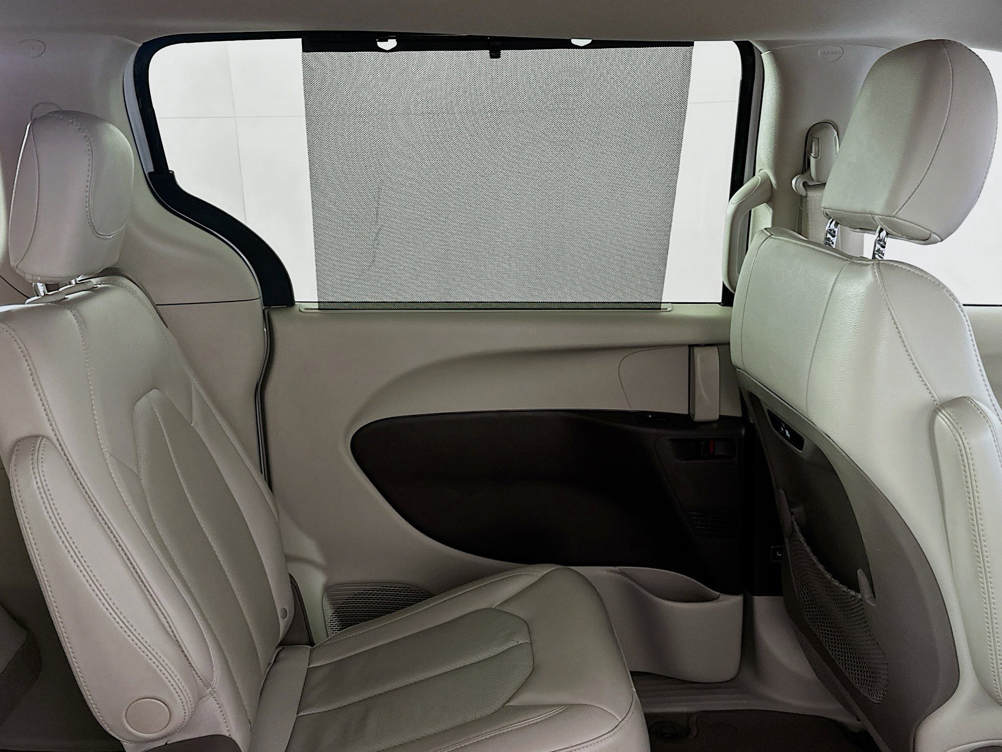 Used 2021 Chrysler Pacifica Touring-L image 25