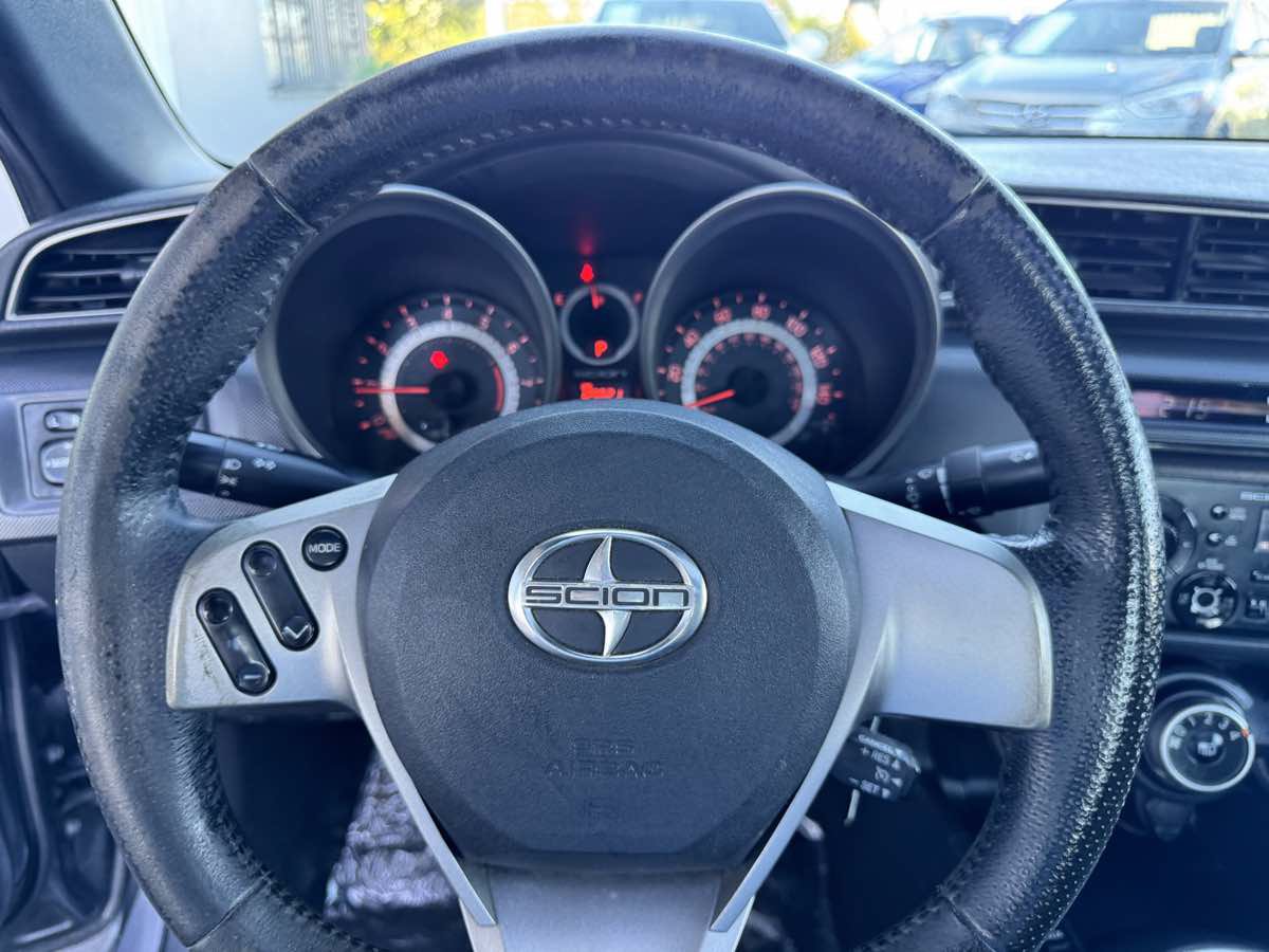 Used 2012 Scion tC FWD image 40