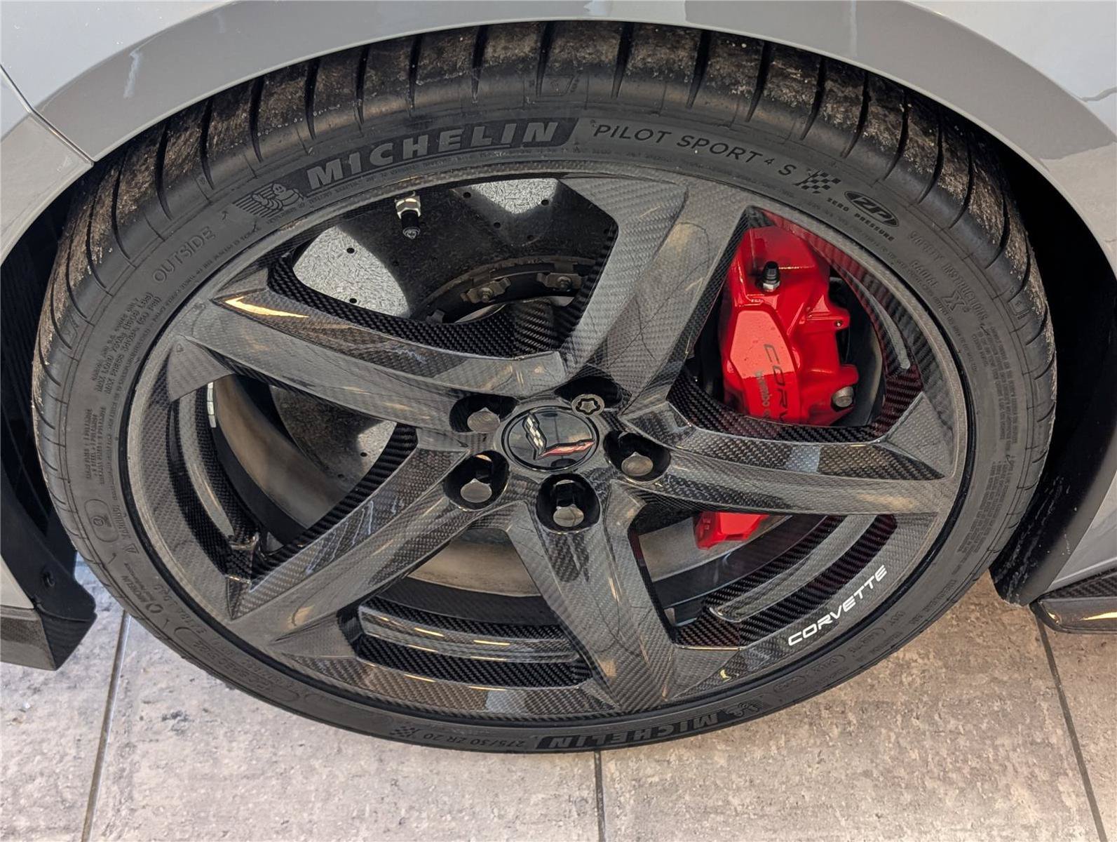 Used 2024 Chevrolet Corvette Z06 w/ Z07 Performance Package RWD image 8