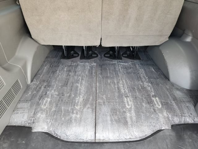 Used 2025 Chevrolet Express 3500 LT w/ LT Preferred Equipment Group RWD image 34