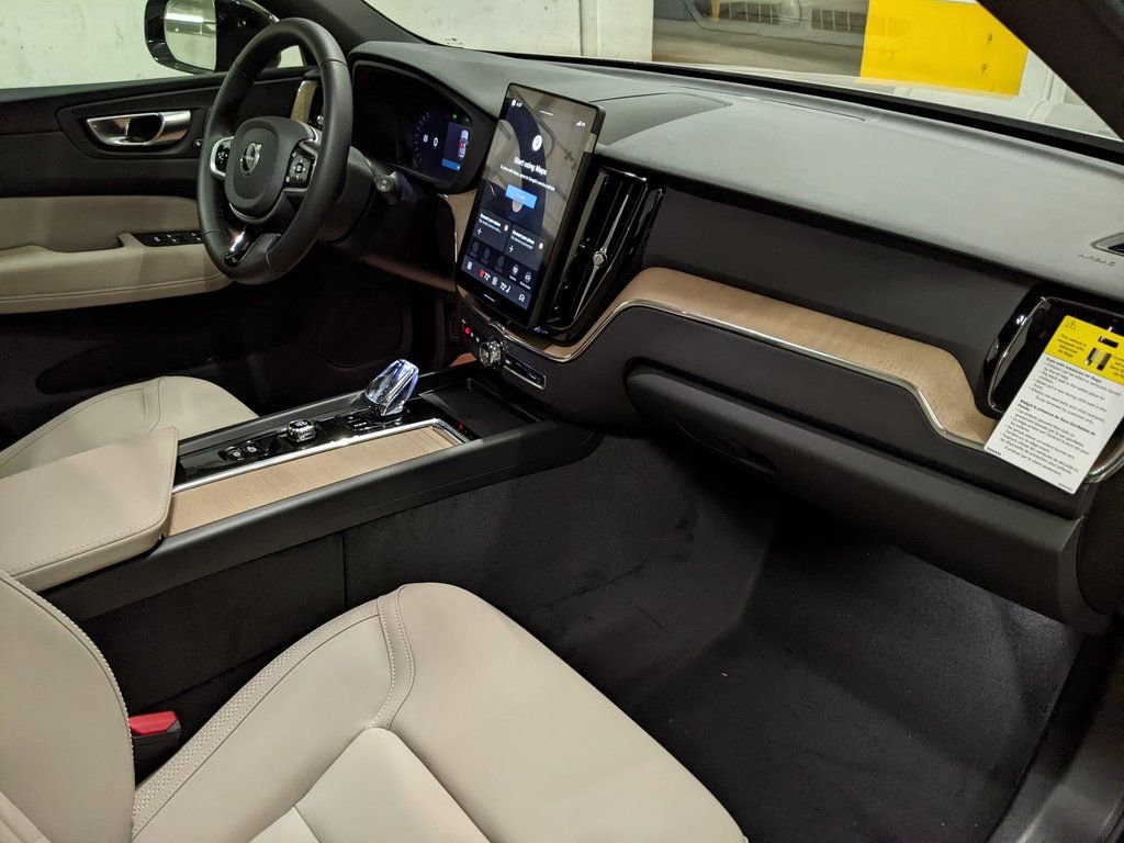New 2026 Volvo XC60 T8 Core w/ Climate Package AWD/4WD image 21