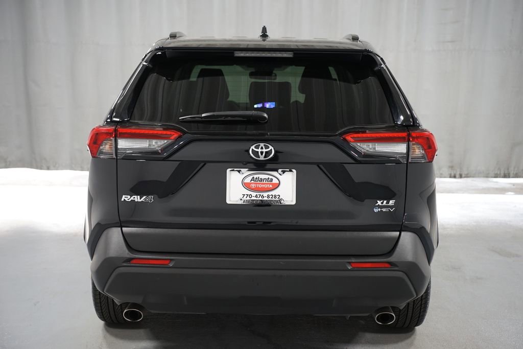 Used 2025 Toyota RAV4 XLE image 7