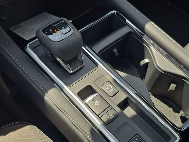 New 2026 Nissan Pathfinder SL image 27