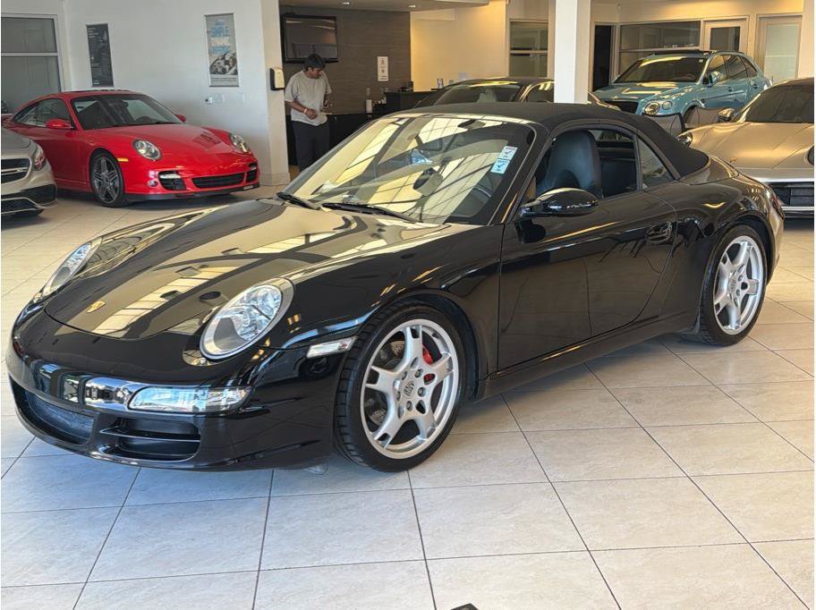 Used 2005 Porsche 911 Carrera S RWD image 10