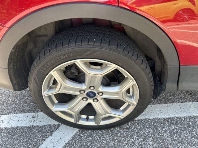 Used 2019 Ford Escape Titanium AWD/4WD image 6