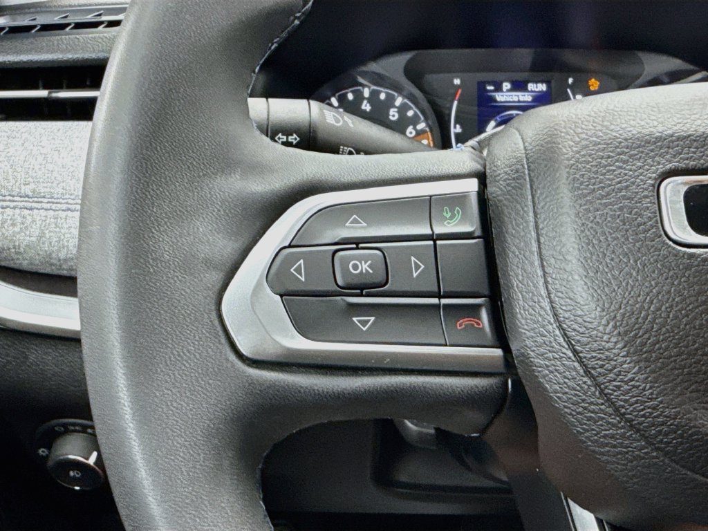 Used 2022 Jeep Compass Latitude FWD image 11