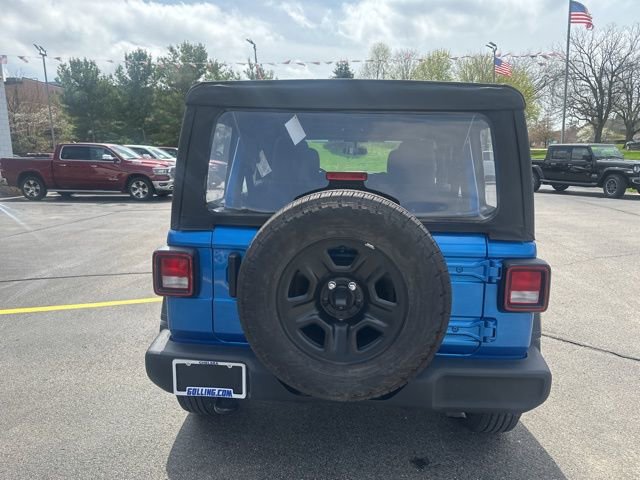 Certified 2025 Jeep Wrangler Sport AWD/4WD image 4