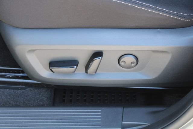 Used 2023 Nissan Rogue SV FWD image 32