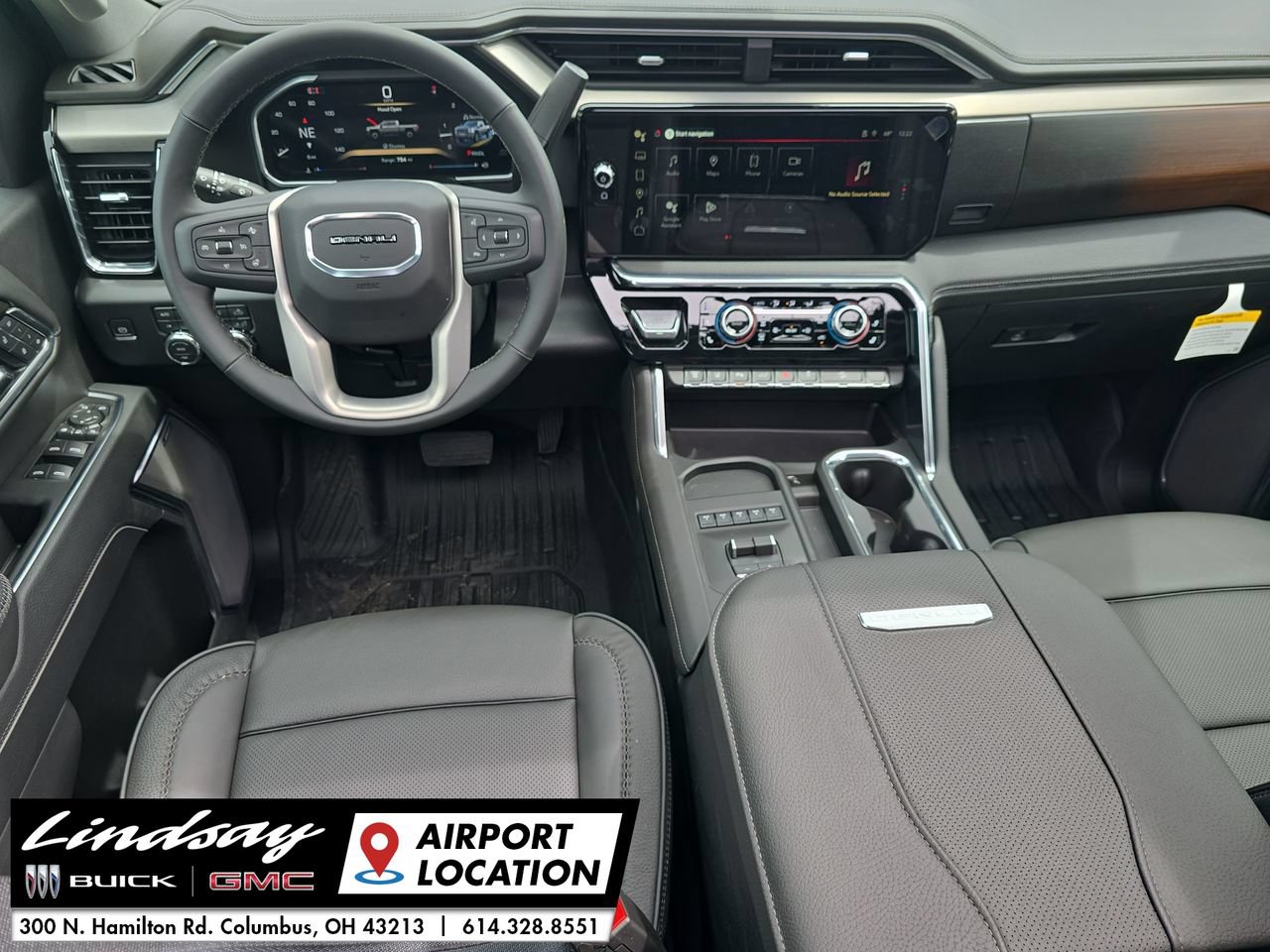 New 2026 GMC Sierra 2500 Denali w/ Denali Reserve Package AWD/4WD image 11