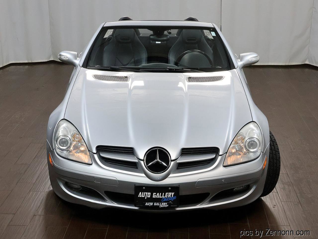 Used 2006 Mercedes-Benz SLK 280 w/ Comfort Pkg image 4