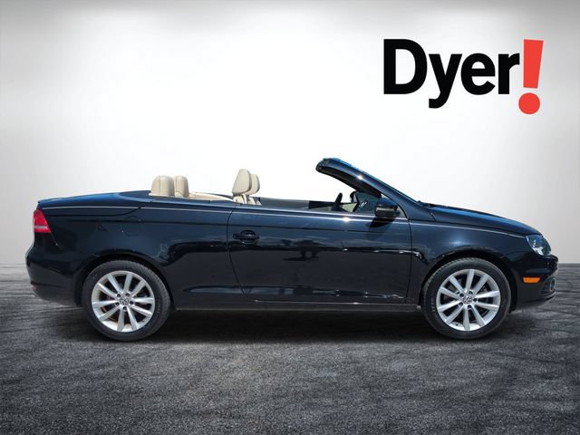 Used 2015 Volkswagen Eos Komfort FWD image 2