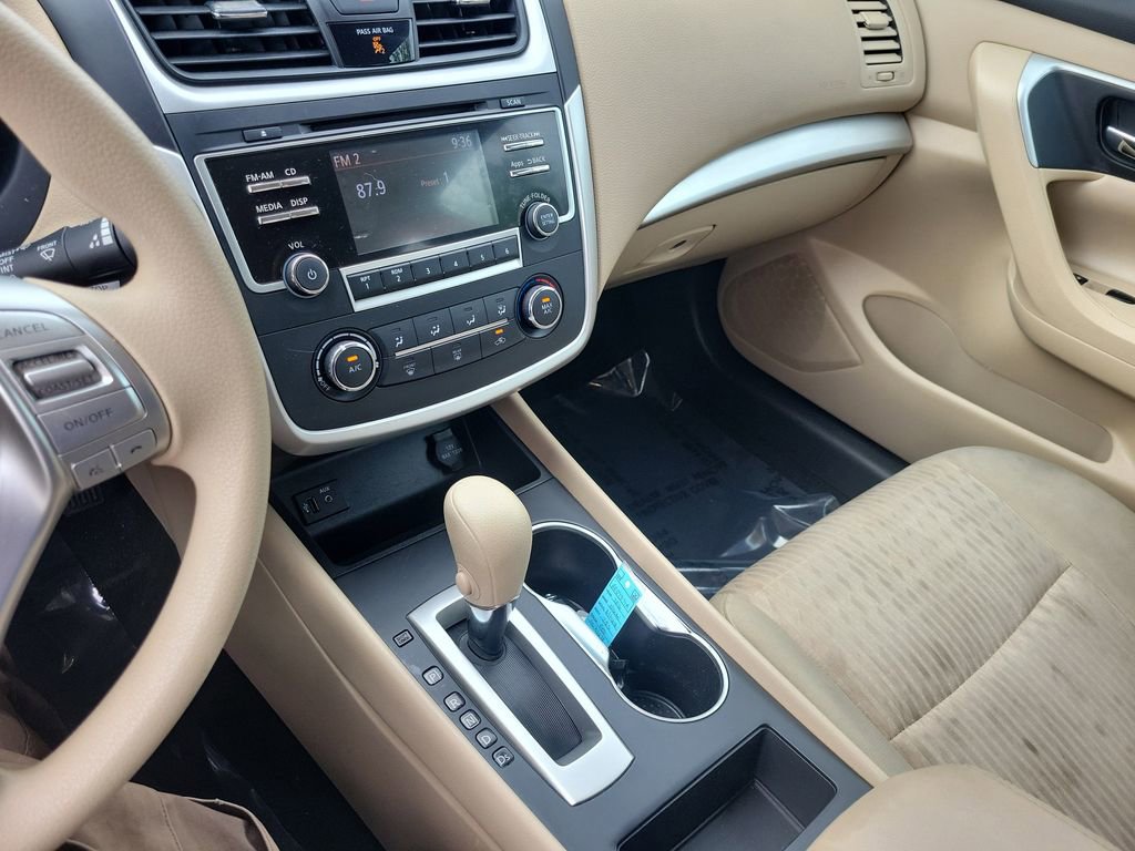 Used 2016 Nissan Altima 2.5 S w/ Power Driver Seat Package image 22
