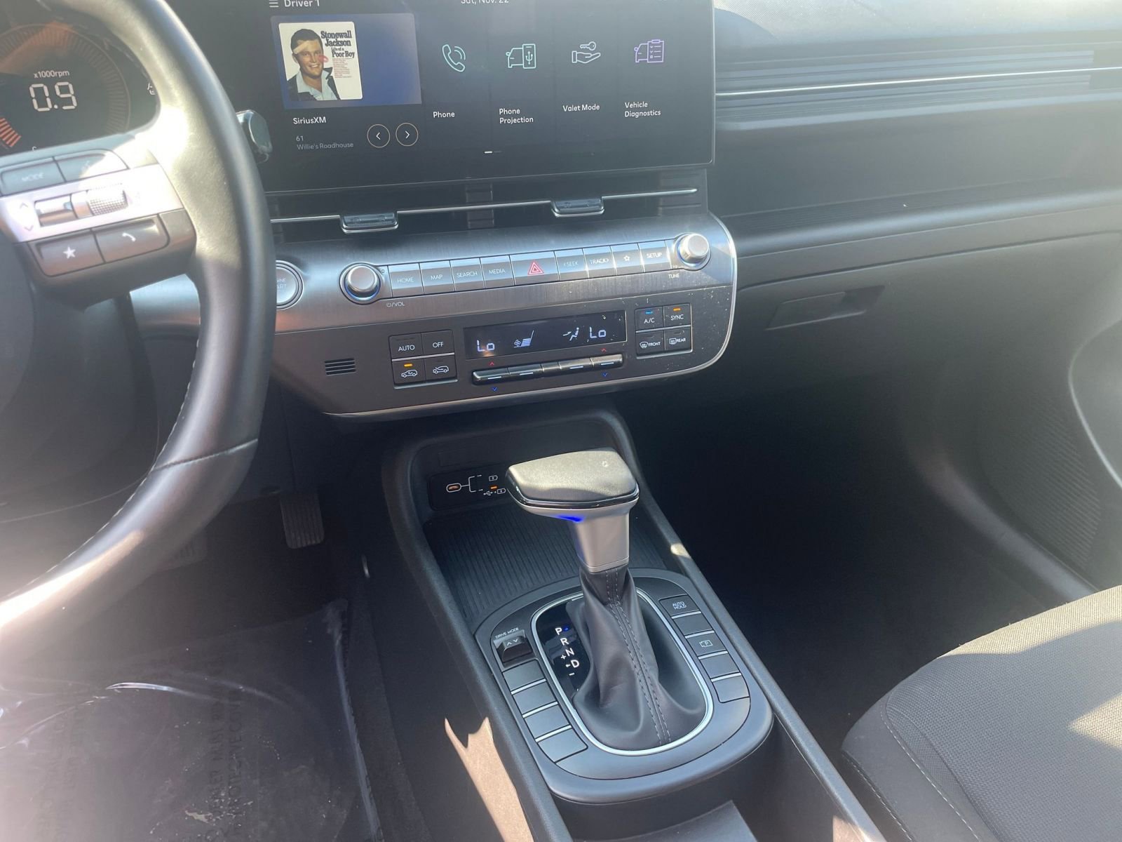 Used 2025 Hyundai Kona SEL image 37