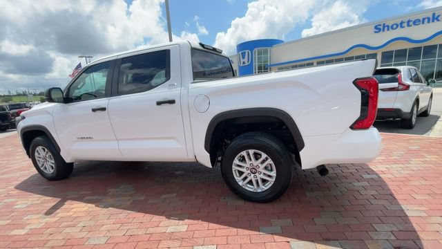 Used 2025 Toyota Tundra SR5 AWD/4WD image 7