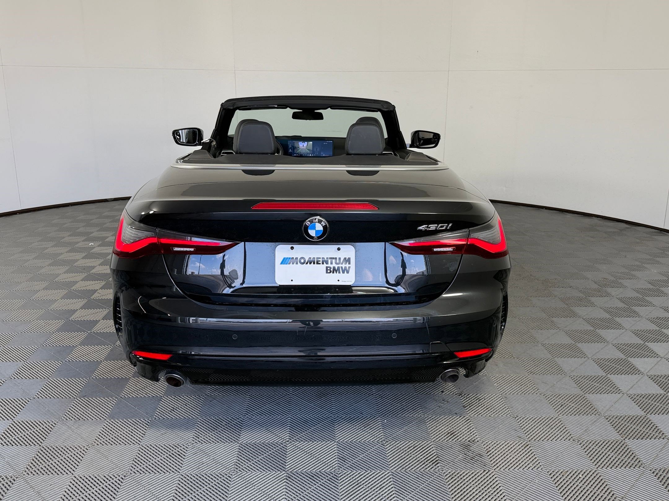 Certified 2025 BMW 430i Convertible RWD image 10