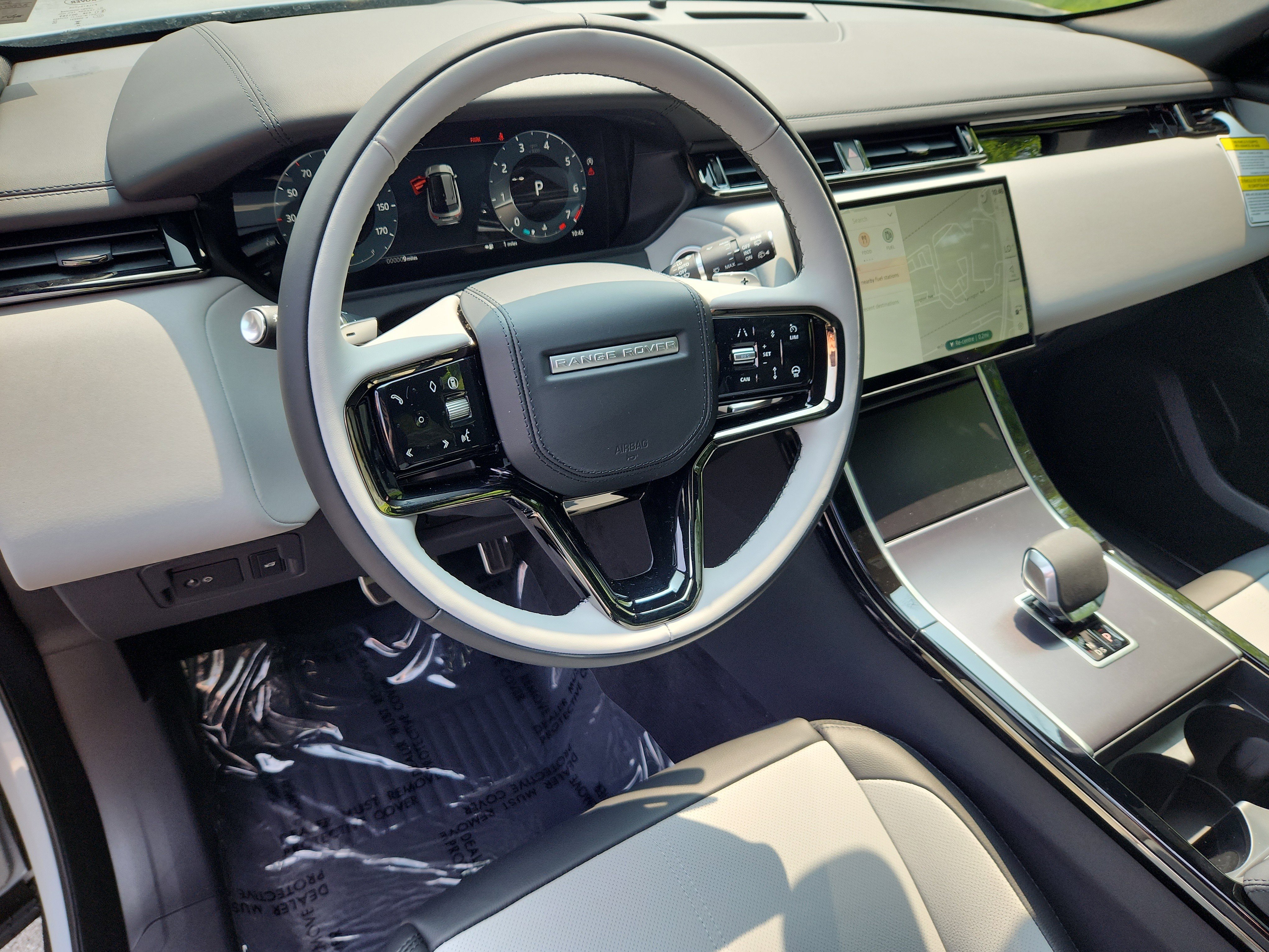 Used 2026 Land Rover Range Rover Velar Dynamic SE image 15